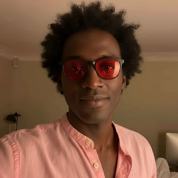 Damien L.